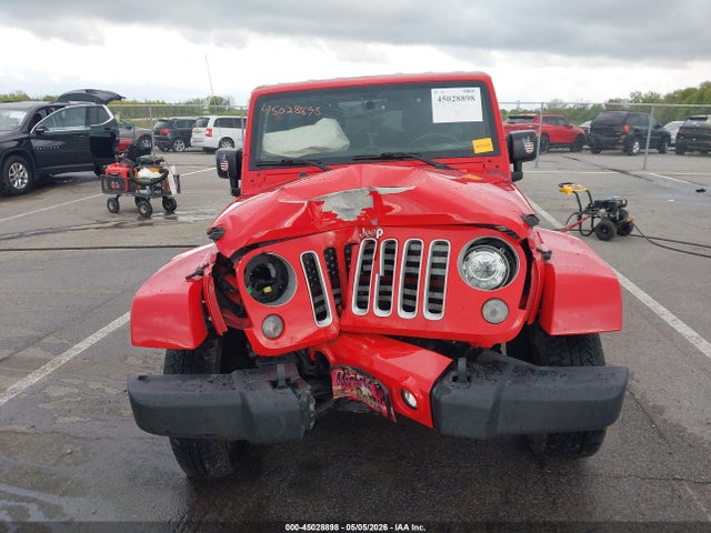1C4BJWEGXHL706742 Jeep Wrangler Unlimited Sahara 4x4