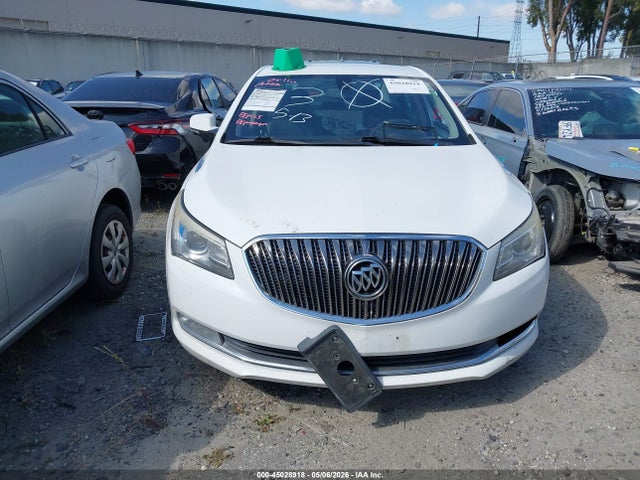 1G4GB5G35GF157645 Buick Lacrosse Leather