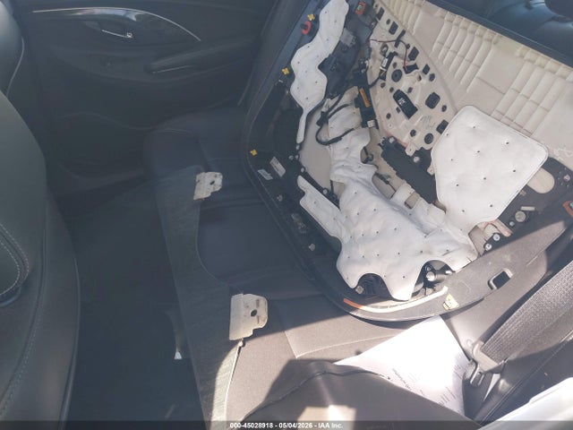 1G4GB5G35GF157645 Buick Lacrosse Leather