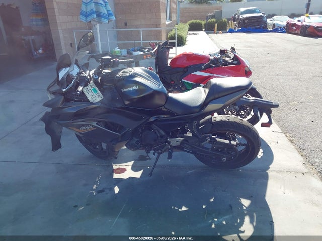 Kawasaki Ex650 R 2023 ML5EXER11PDA88776 Image 13