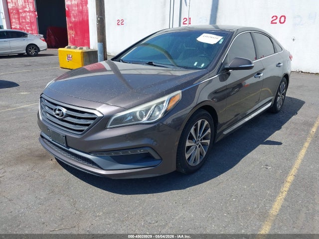 2016 Hyundai Sonata Sport მანქანა იყიდება აუქციონზე, vin: 5NPE34AF8GH415135, აუქციონის ნომერი: 45028929