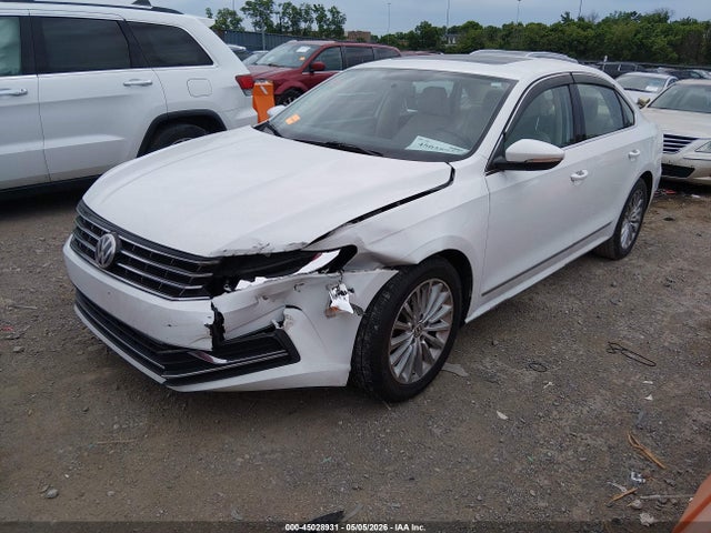 1VWBT7A36HC039488 Volkswagen Passat 1.8t Se