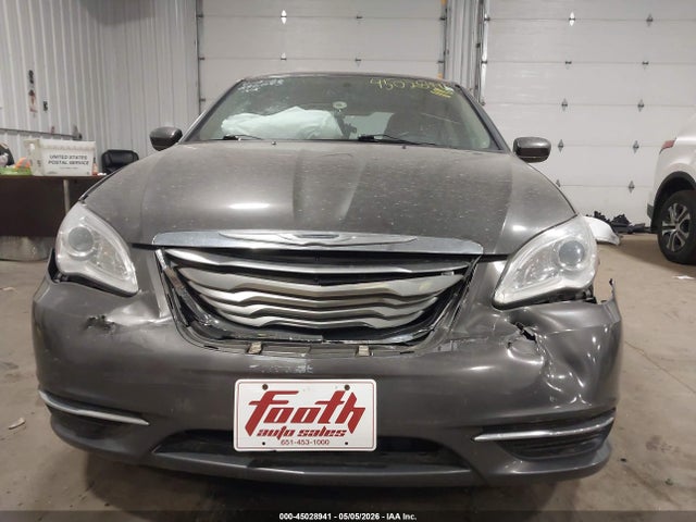 Aukcja sprzedaży 2014 Chrysler 200 Touring, vin: 1C3CCBBG3EN237218, numer aukcji: 45028941
