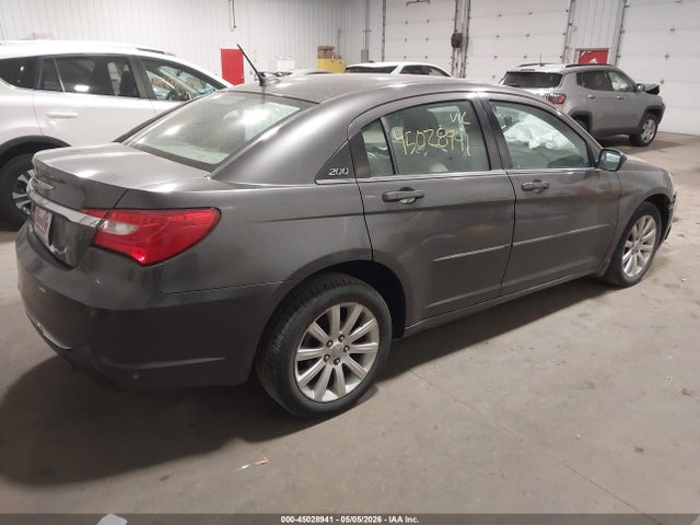 Aukcja sprzedaży 2014 Chrysler 200 Touring, vin: 1C3CCBBG3EN237218, numer aukcji: 45028941