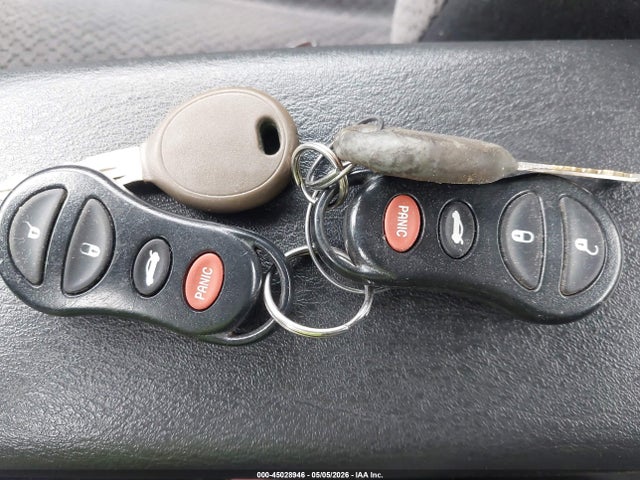 45028946 :رقم المزاد ، 1C3EL56RX6N249406 vin ، 2006 Chrysler Sebring Touring مزاد بيع