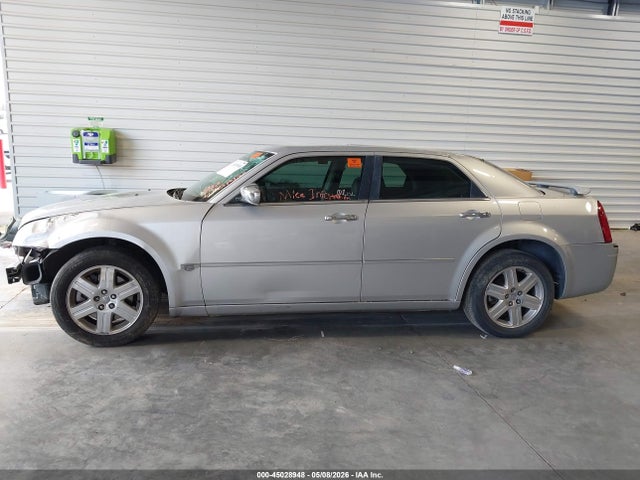 Продажа на аукционе авто 2005 Chrysler 300c, vin: 2C3AK63HX5H638623, номер лота: 45028948