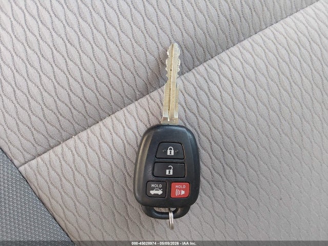 Продажа на аукционе авто 2015 Toyota Corolla L/le/le Plus/le Premium/s/s Plus/s Premium, vin: 2T1BURHE4FC351655, номер лота: 45028974