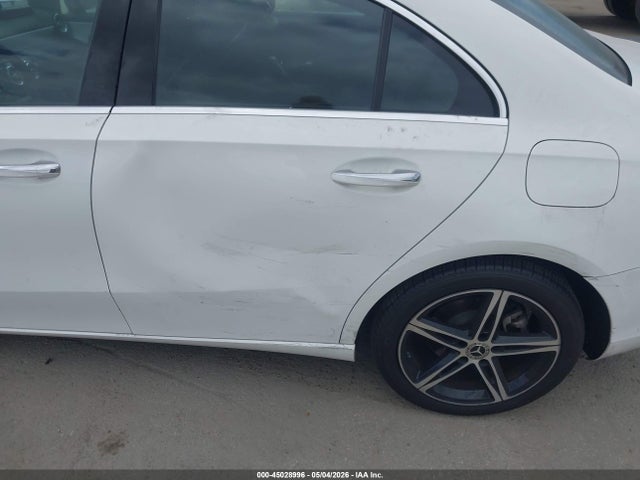 Aukcja sprzedaży 2019 Mercedes-benz A 220, vin: WDD3G4EBXKW006937, numer aukcji: 45028996