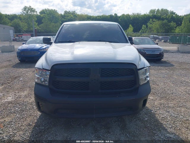 Продаж на аукціоні авто 2018 Ram 1500 Tradesman  4x4 6'4 Box, vin: 1C6RR7ST0JS206347, номер лоту: 45028997