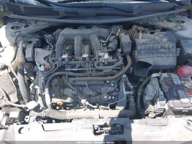 1N4AA6AP5HC387029 Nissan Maxima 3.5 Platinum