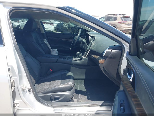 1N4AA6AP5HC387029 Nissan Maxima 3.5 Platinum