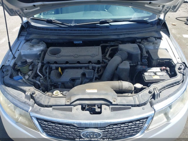 45029041 :رقم المزاد ، KNAFU4A23B5424684 vin ، 2011 Kia Forte Ex مزاد بيع