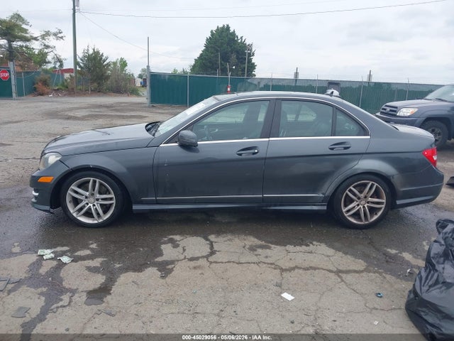 Продажа на аукционе авто 2013 Mercedes-benz C 300 Sport 4matic, vin: WDDGF8AB6DR296709, номер лота: 45029056