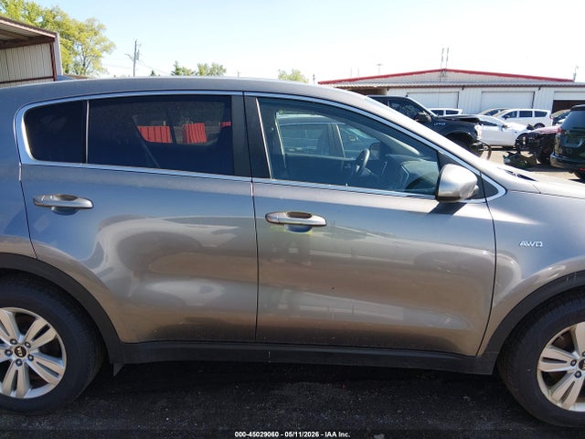 Продажа на аукционе авто 2017 Kia Sportage Lx, vin: KNDPMCAC2H7158551, номер лота: 45029060