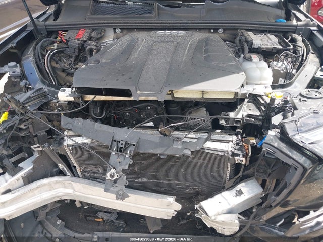 45029089 :رقم المزاد ، WA1LJBF74ND006565 vin ، 2022 Audi Q7 Premium Plus 45 Tfsi Quattro Tiptronic مزاد بيع