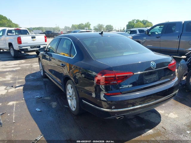 45029107 :رقم المزاد ، 1VWGT7A36HC081472 vin ، 2017 Volkswagen Passat 1.8t Se مزاد بيع