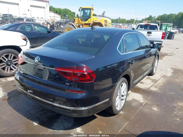 45029107 :رقم المزاد ، 1VWGT7A36HC081472 vin ، 2017 Volkswagen Passat 1.8t Se مزاد بيع