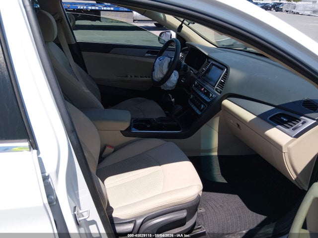 45029115 :رقم المزاد ، 5NPE24AF6KH762443 vin ، 2019 Hyundai Sonata Se مزاد بيع