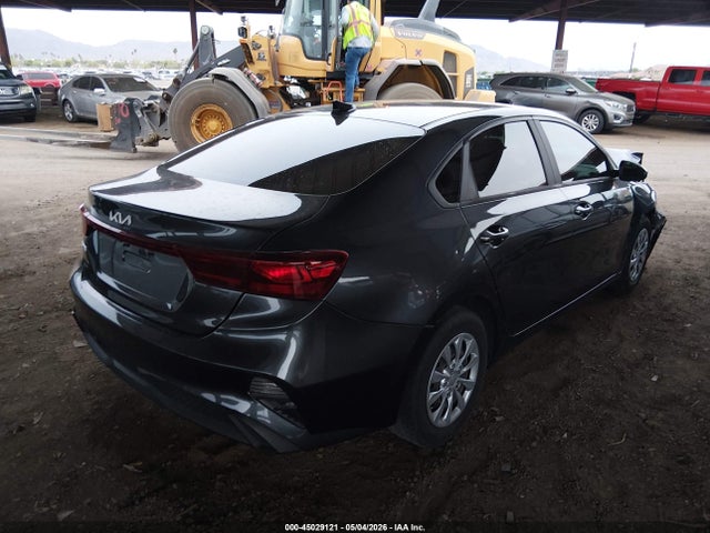 45029121 :رقم المزاد ، 3KPF24AD4PE634524 vin ، 2023 Kia Forte Lx مزاد بيع