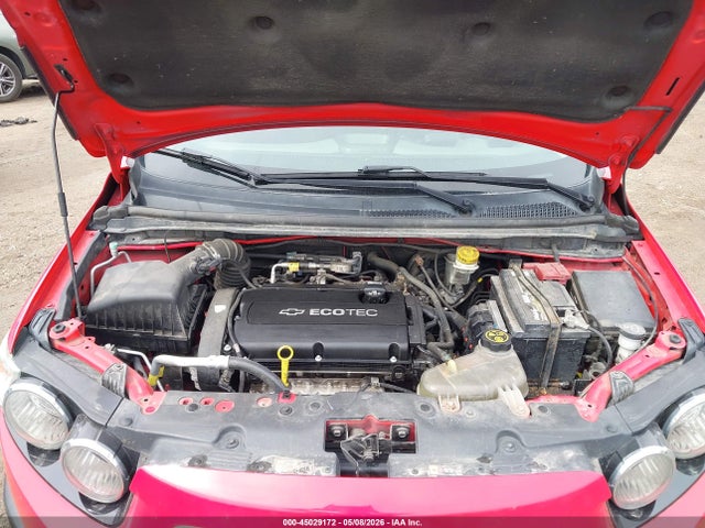 1G1JC5SHXF4208375 Chevrolet Sonic Lt Auto