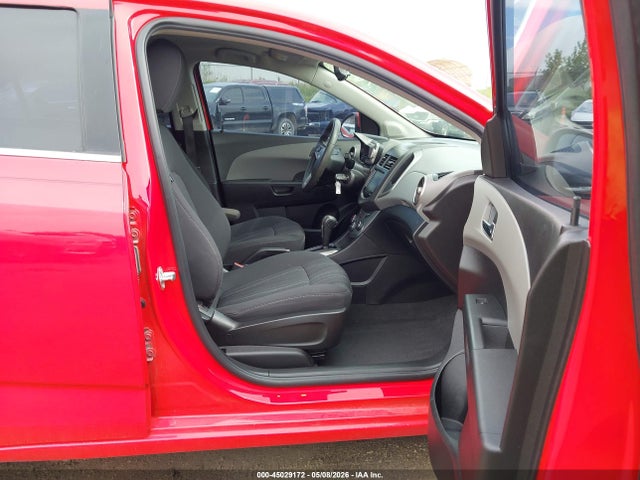 1G1JC5SHXF4208375 Chevrolet Sonic Lt Auto