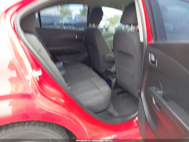 1G1JC5SHXF4208375 Chevrolet Sonic Lt Auto