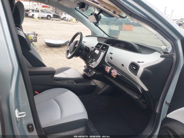 Продажа на аукционе авто 2017 Toyota Prius Two, vin: JTDKBRFU4H3558557, номер лота: 45029176