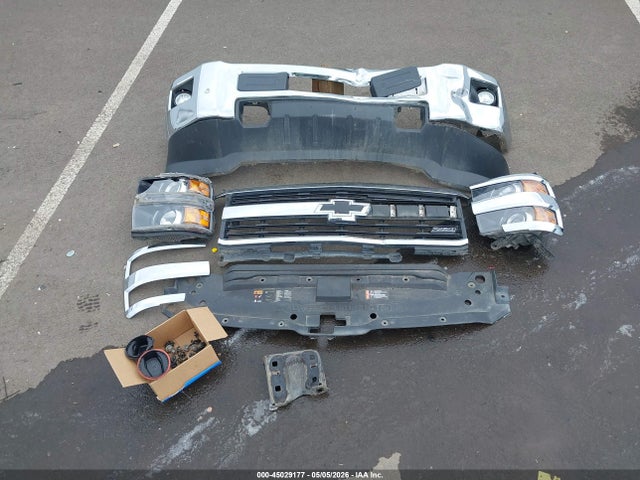 1GC1KWE88GF151031 Chevrolet Silverado 2500hd Ltz