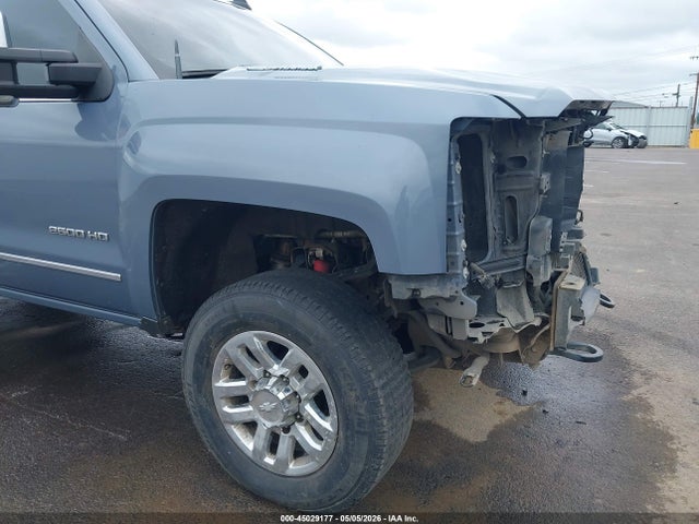1GC1KWE88GF151031 Chevrolet Silverado 2500hd Ltz