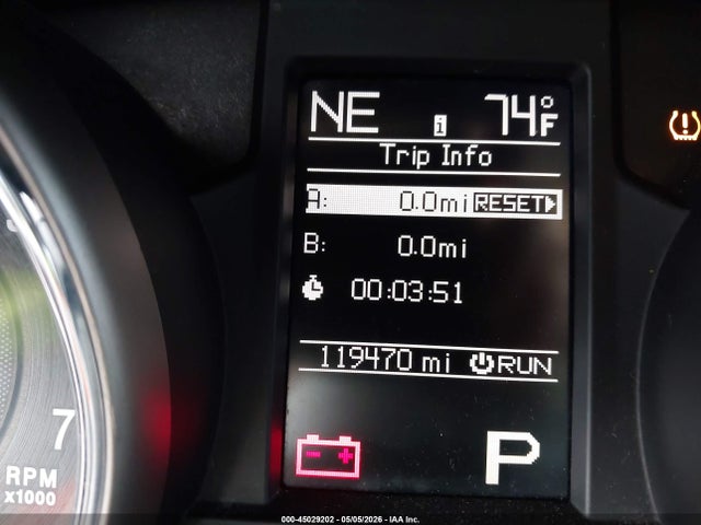 45029202 :رقم المزاد ، 1J4RR6GT1BC647583 vin ، 2011 Jeep Grand Cherokee Overland مزاد بيع