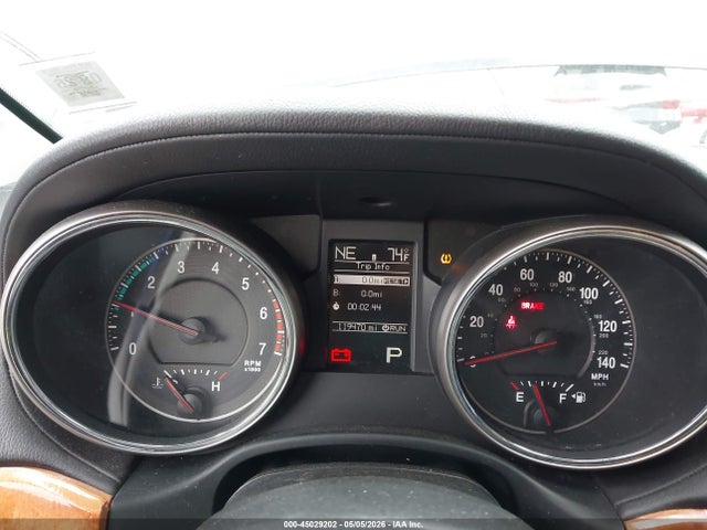 45029202 :رقم المزاد ، 1J4RR6GT1BC647583 vin ، 2011 Jeep Grand Cherokee Overland مزاد بيع