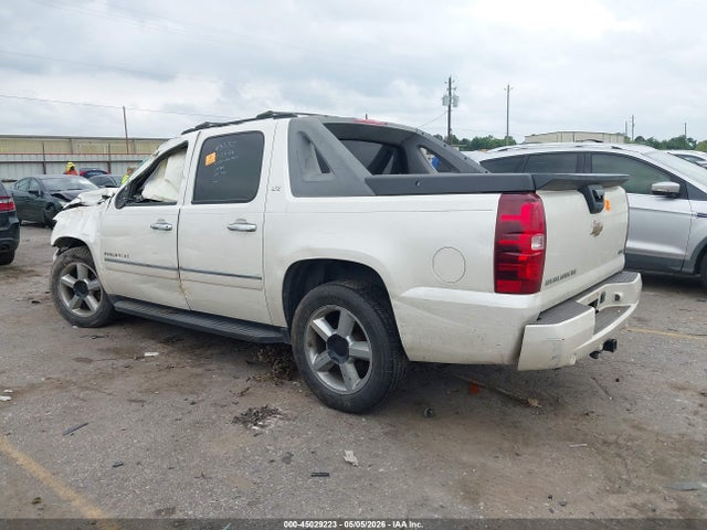 45029223 :رقم المزاد ، 3GNMCGE01BG114962 vin ، 2011 Chevrolet Avalanche 1500 Ltz مزاد بيع