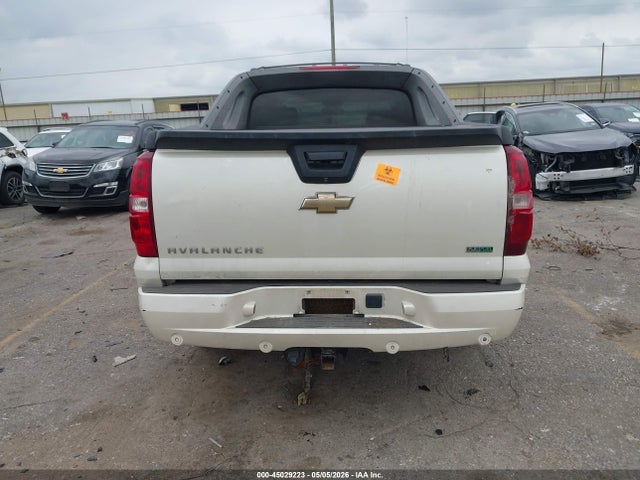 45029223 :رقم المزاد ، 3GNMCGE01BG114962 vin ، 2011 Chevrolet Avalanche 1500 Ltz مزاد بيع