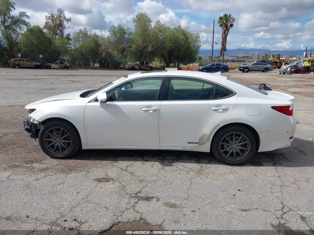 Продаж на аукціоні авто 2013 Lexus Es 300h, vin: JTHBW1GG3D2018355, номер лоту: 45029230