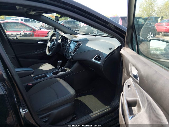 Продажа на аукционе авто 2018 Chevrolet Cruze Lt Auto, vin: 1G1BE5SM0J7158301, номер лота: 45029291