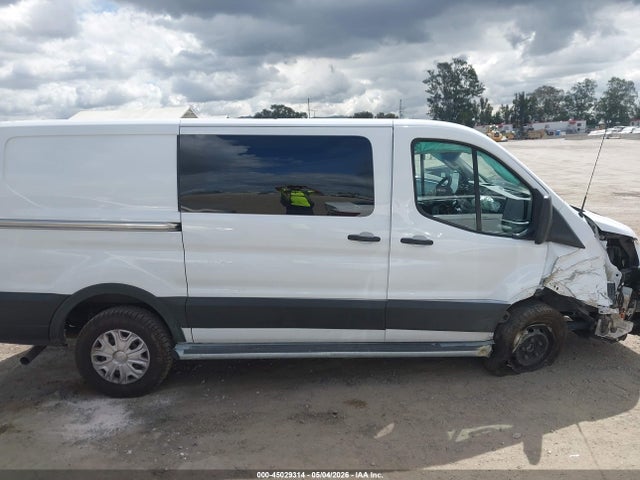 Ford Transit-250 2023 1FTBR1Y84PKA92341 Image 13