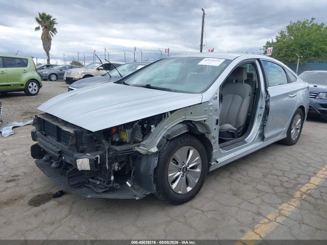 2019 Hyundai Sonata Hybrid Se მანქანა იყიდება აუქციონზე, vin: KMHE24L3XKA091056, აუქციონის ნომერი: 45029316