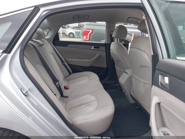 2019 Hyundai Sonata Hybrid Se მანქანა იყიდება აუქციონზე, vin: KMHE24L3XKA091056, აუქციონის ნომერი: 45029316