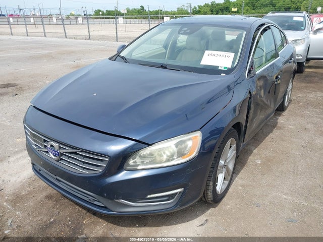 Продаж на аукціоні авто 2015 Volvo S60 T5 Platinum, vin: YV140MFMXF1344323, номер лоту: 45029319
