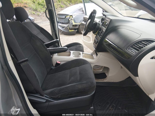 45029321 :رقم المزاد ، 2C4RDGCG3GR370890 vin ، 2016 Dodge Grand Caravan Sxt مزاد بيع