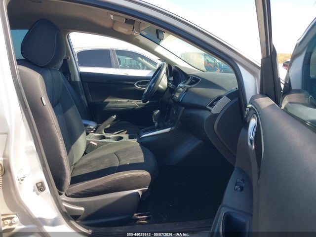 3N1AB7AP2JL640124 Nissan SENTRA SV