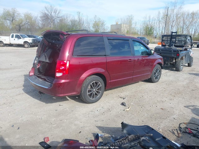 2C4RDGEG4HR672414 Dodge Grand Caravan Gt