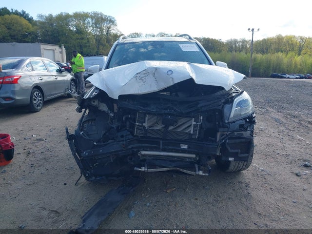 Продаж на аукціоні авто 2016 Mercedes-benz Amg Gl 63 4matic, vin: 4JGDF7EE8GA667377, номер лоту: 45029366