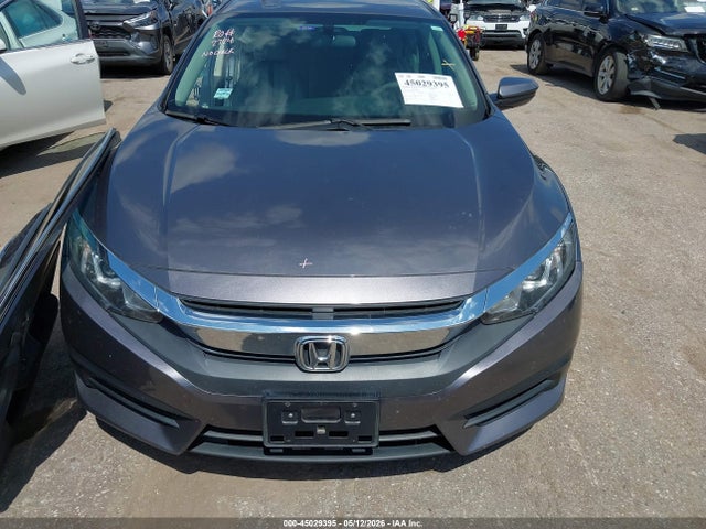45029395 :رقم المزاد ، 19XFC2F55GE081675 vin ، 2016 Honda Civic Lx مزاد بيع