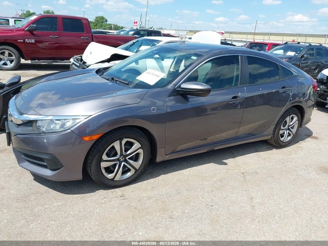 45029395 :رقم المزاد ، 19XFC2F55GE081675 vin ، 2016 Honda Civic Lx مزاد بيع