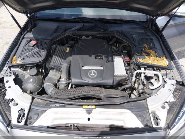 Продаж на аукціоні авто 2015 Mercedes-benz C 300 4matic, vin: 55SWF4KB1FU032771, номер лоту: 45029432