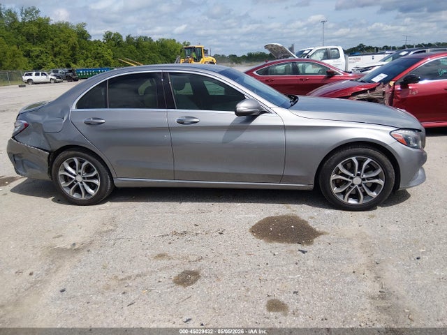 Продаж на аукціоні авто 2015 Mercedes-benz C 300 4matic, vin: 55SWF4KB1FU032771, номер лоту: 45029432