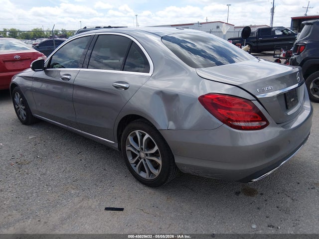 Продаж на аукціоні авто 2015 Mercedes-benz C 300 4matic, vin: 55SWF4KB1FU032771, номер лоту: 45029432