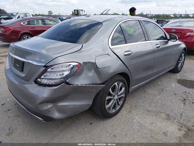 Продаж на аукціоні авто 2015 Mercedes-benz C 300 4matic, vin: 55SWF4KB1FU032771, номер лоту: 45029432