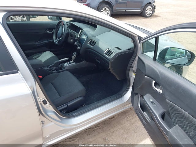 45029479 :رقم المزاد ، 19XFB2F75FE232792 vin ، 2015 Honda Civic Se مزاد بيع